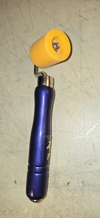 Klass Wallpaper Seam Roller Flat 1.5 inch Ball Bearing Soft Rubber - Image 3