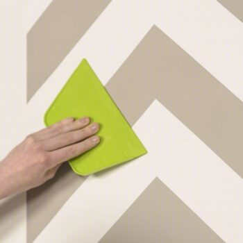 Zinsser Wallpaper Plastic Smoother - Image 2